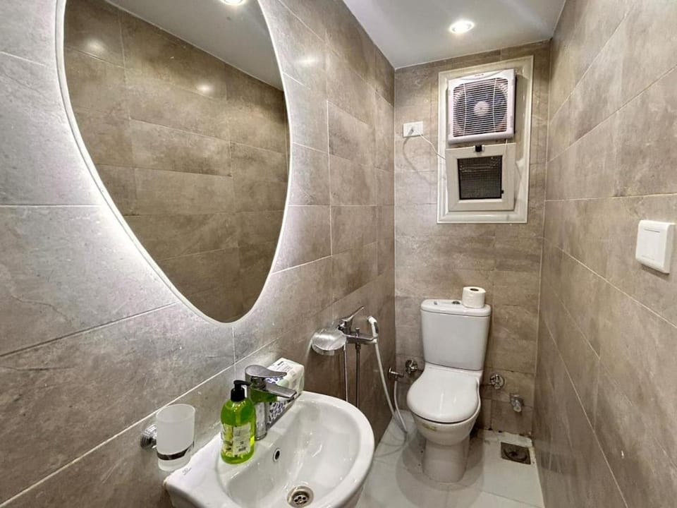 Contemporary Luxury Living in Nasr City Apartment in Cairo Governorate
