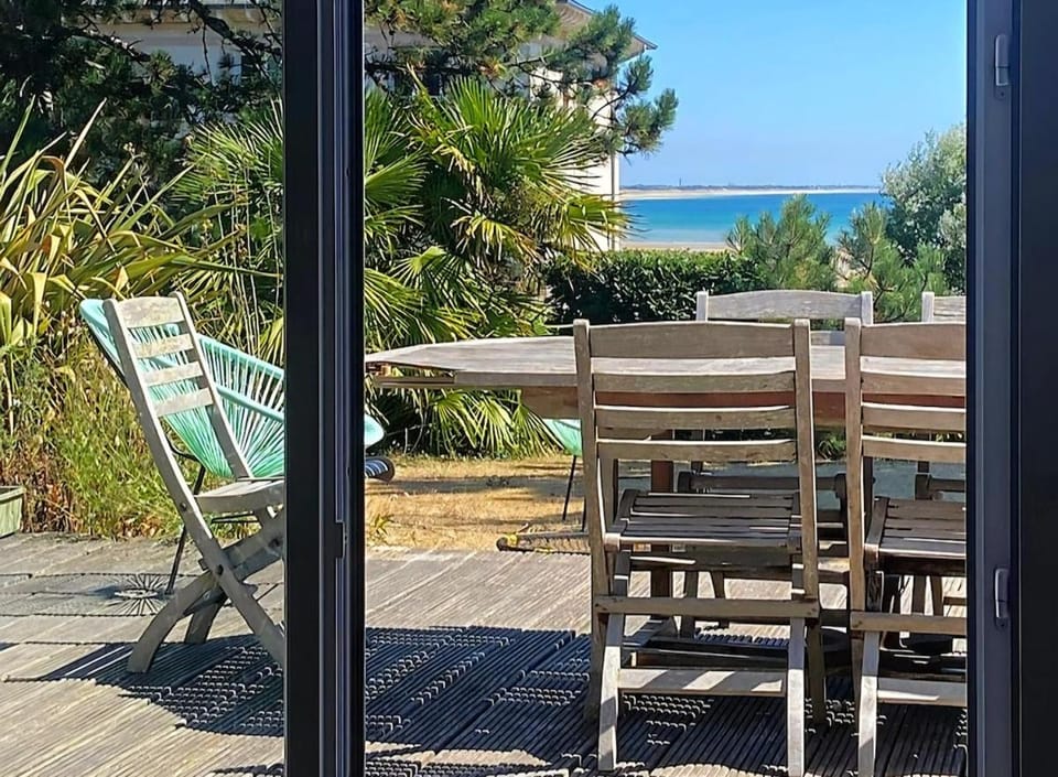 Day, Natural landscape, View (from property/room), Balcony/Terrace, Dining area, Sea view