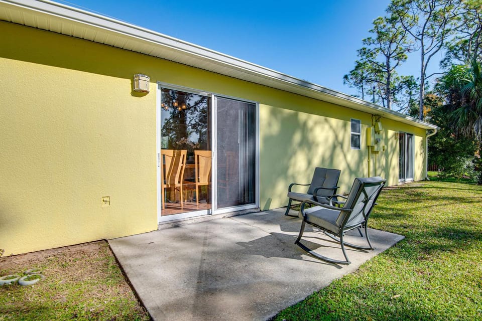 Peaceful Palm Bay Retreat with Spacious Yard! House in Palm Bay
