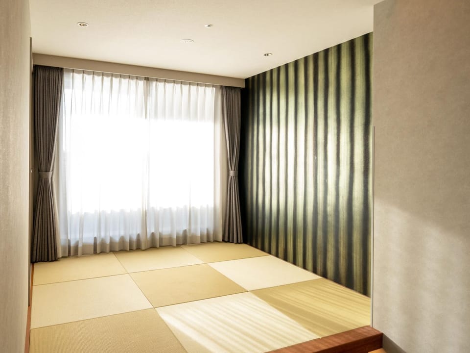 Photo of the whole room, Seating area, Sea view