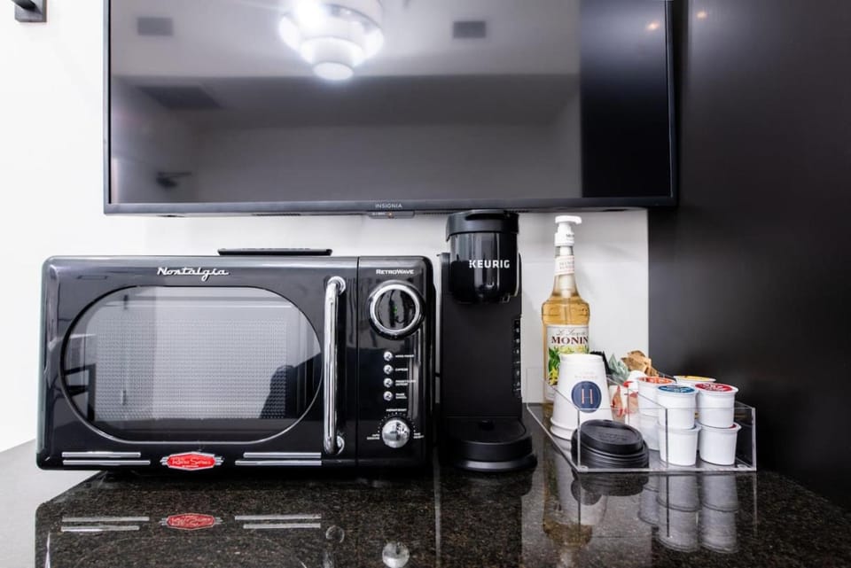 Hollyhock Suite 409 Apartment in Jefferson County