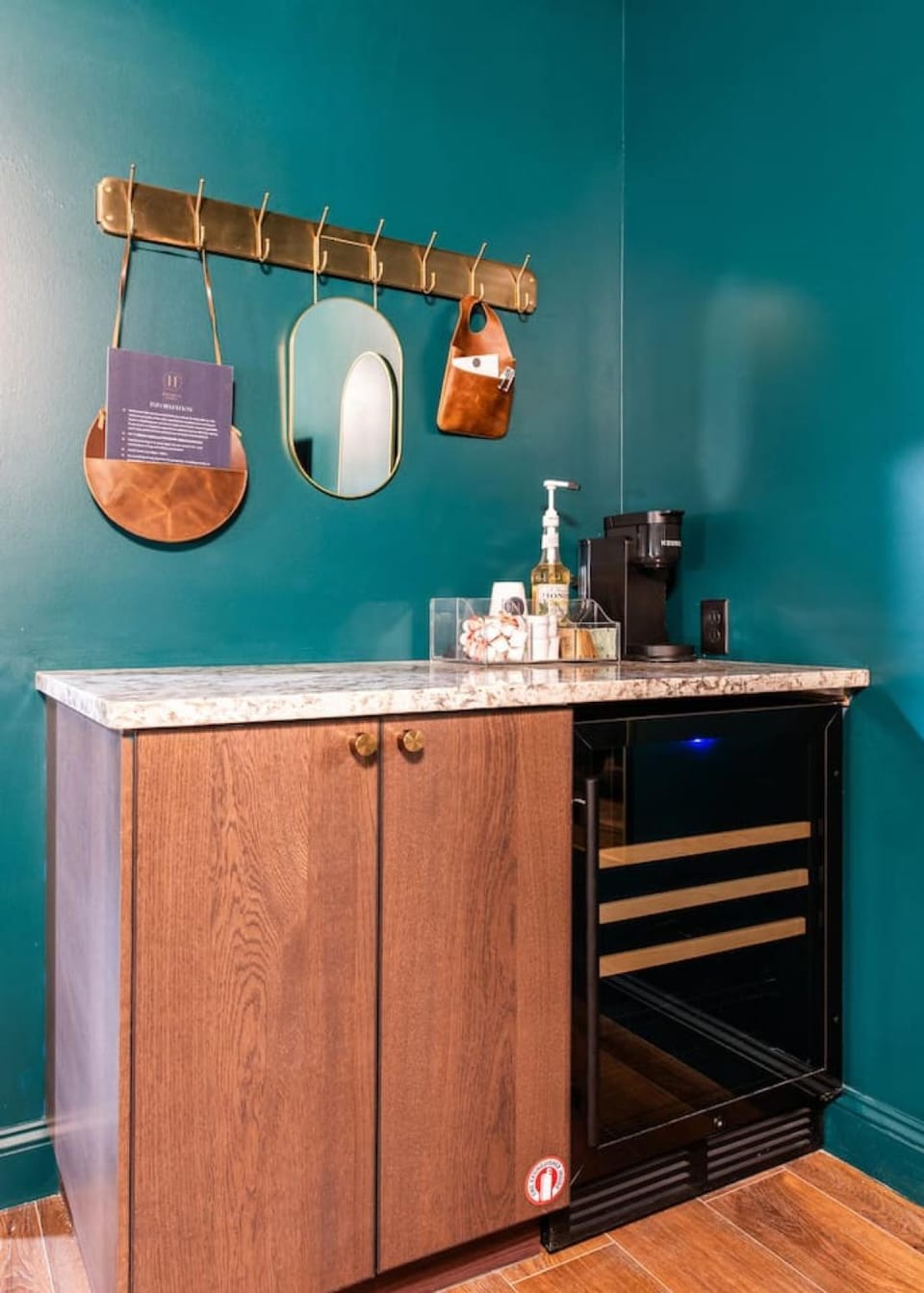 Hollyhock Suite 411 Apartment in Jefferson County