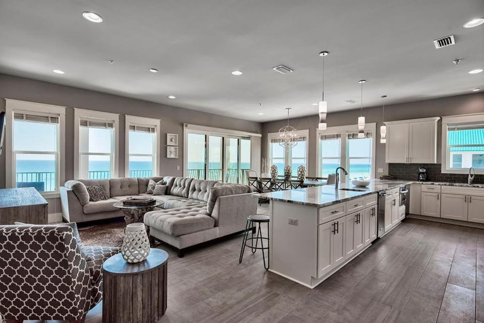 Sol Dorado - Gulf Front Duplex with Private Pool and Direct Beach Access House in Destin
