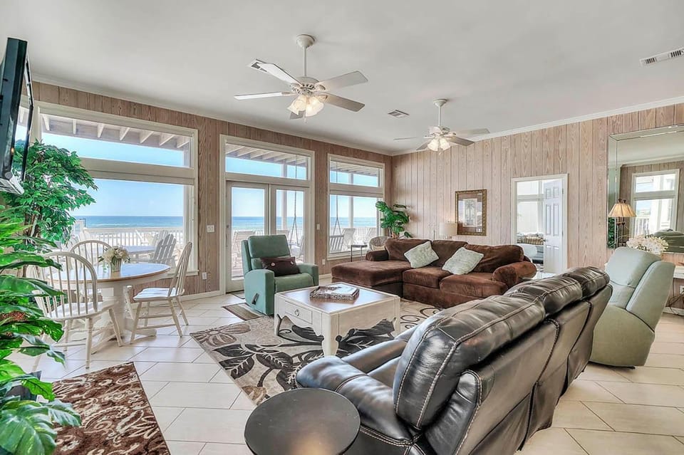 Storks Nest - 30A Beachfront Home with Private Pool & Direct Beach Access House in South Walton County