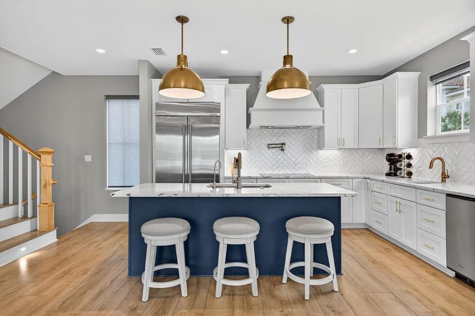 Storybook - Pet Friendly Home Near the Beach with Private Pool House in Destin