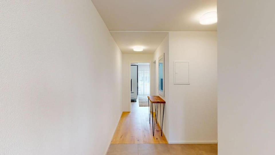 Big studio with balcony - Sun 14 Apartment in Zurich City