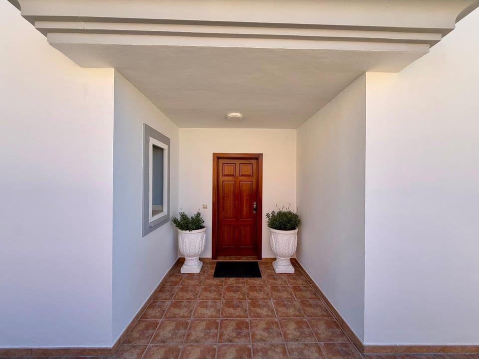 Facade/entrance, Lobby or reception