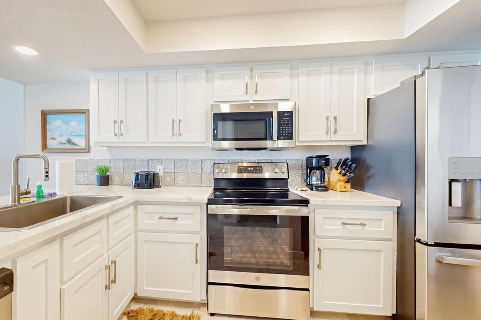 2BR w/ View & Resort Perks: Suntide III - Unit 907 House in South Padre Island