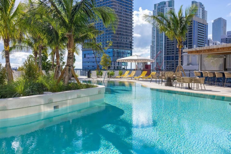 Swimming pool