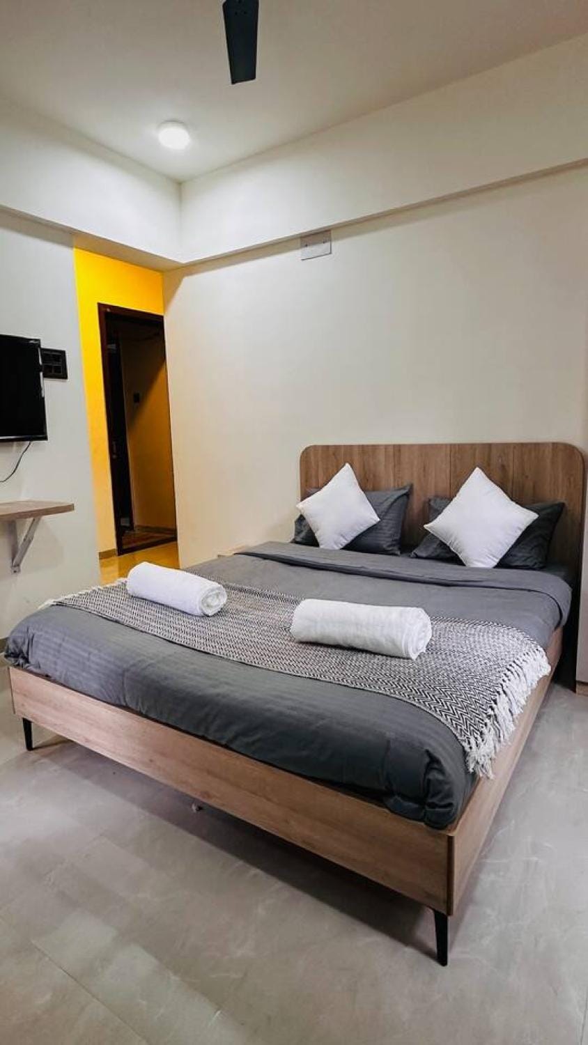 Swift Nest Modern AC Studio in Pimple Nilakh, Pune House in Pune