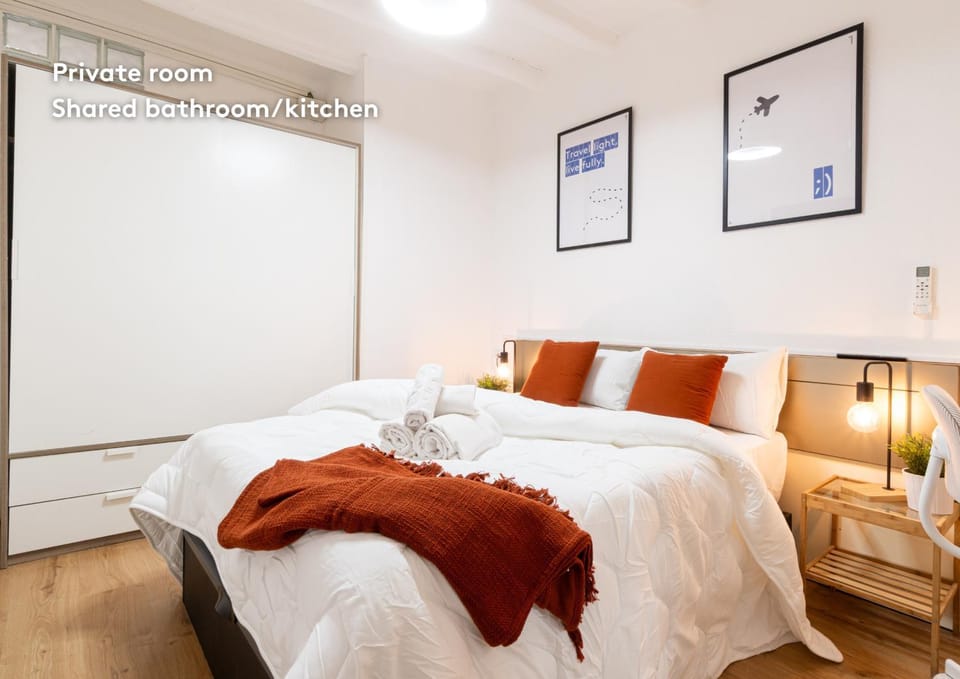 Bed, Bedroom