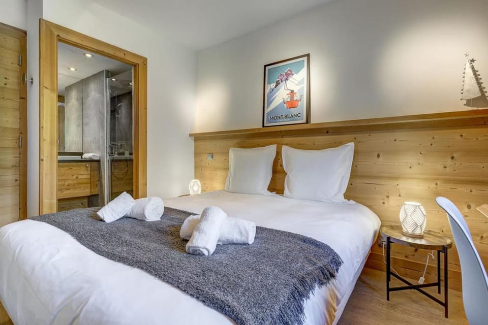 Lyret - Moderne 2CH 2SDB Vue MtBlanc 250m Remontee Apartment in Les Houches