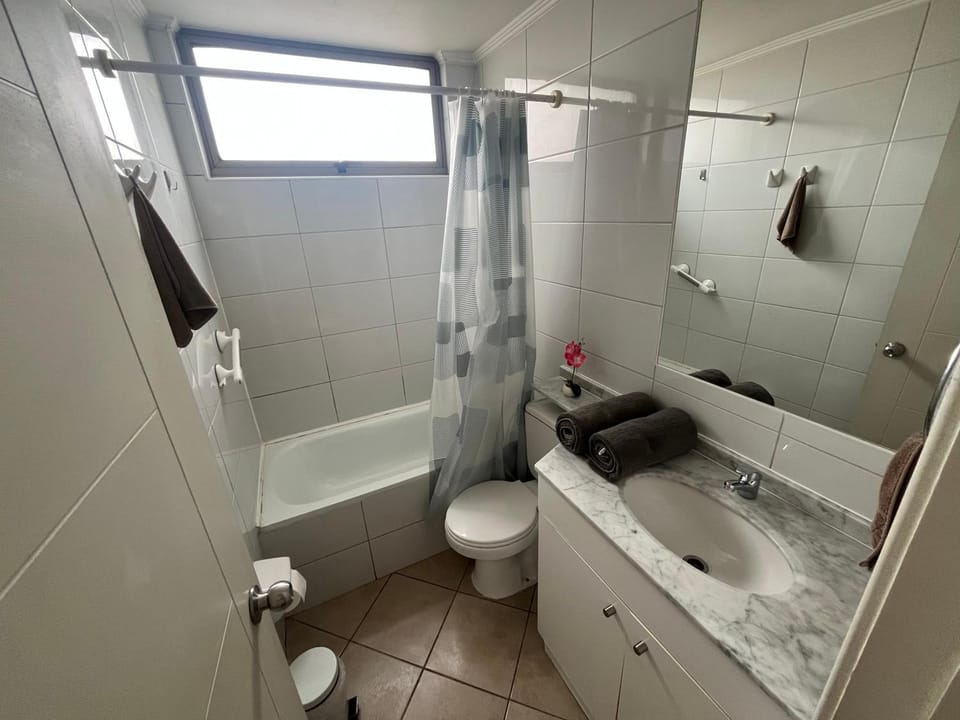 Shower, Bathroom, Bath, towels