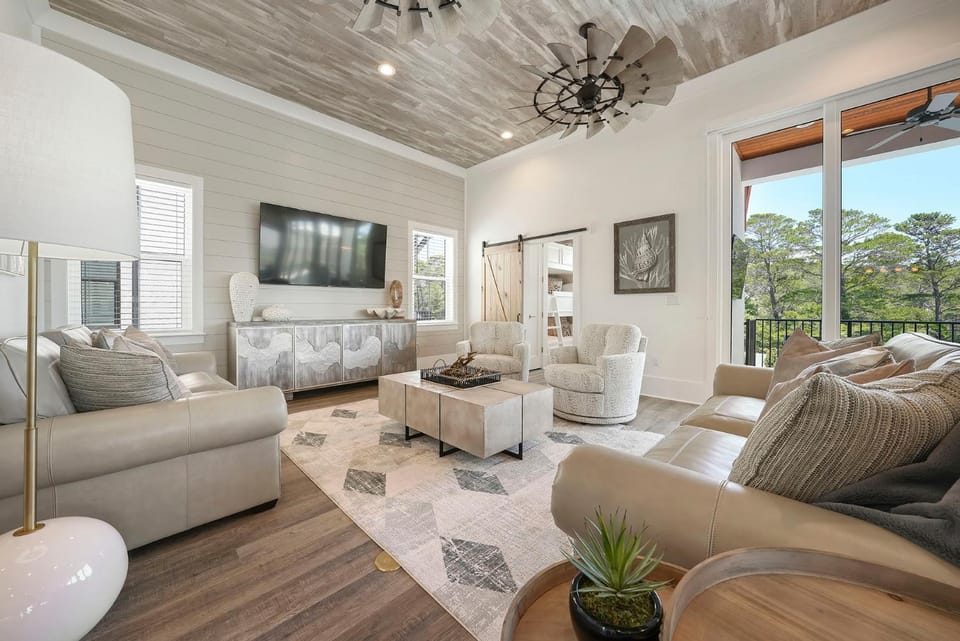 The Second Sandbar - Expansive 30A Home with Private Pool, Hot Tub & Game Room House in South Walton County