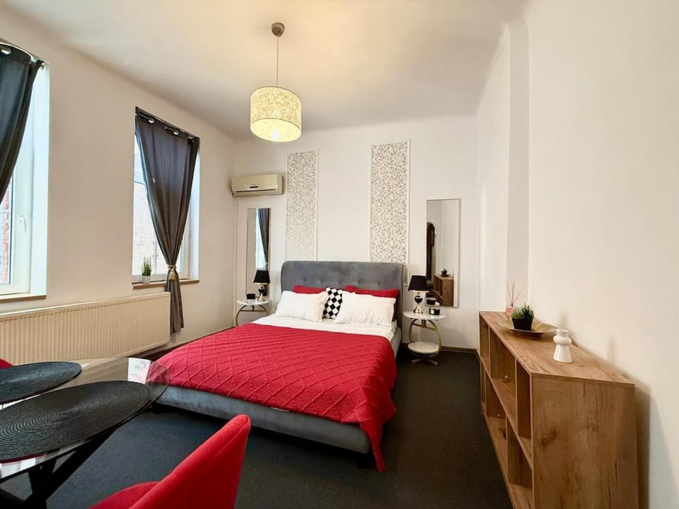 Anassa Central Studio Apartment in Bucharest