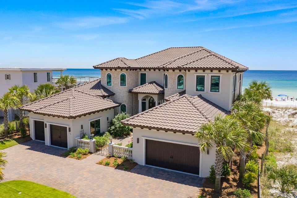 Verona - Huge Ocean Front Home in Gulf Pines with Private Pool & Beach Access House in Gulf Pines