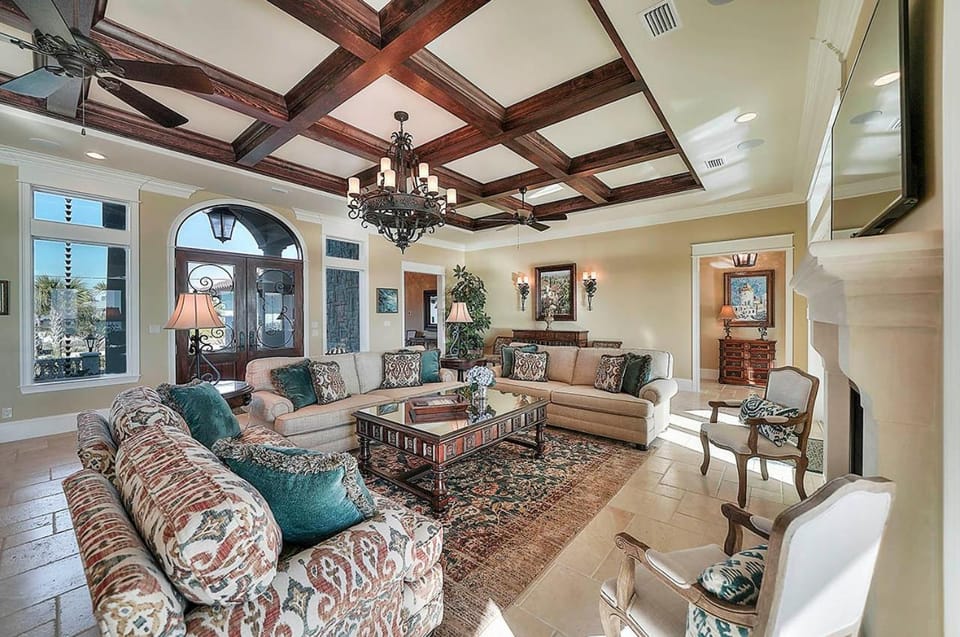 Verona - Huge Ocean Front Home in Gulf Pines with Private Pool & Beach Access House in Gulf Pines