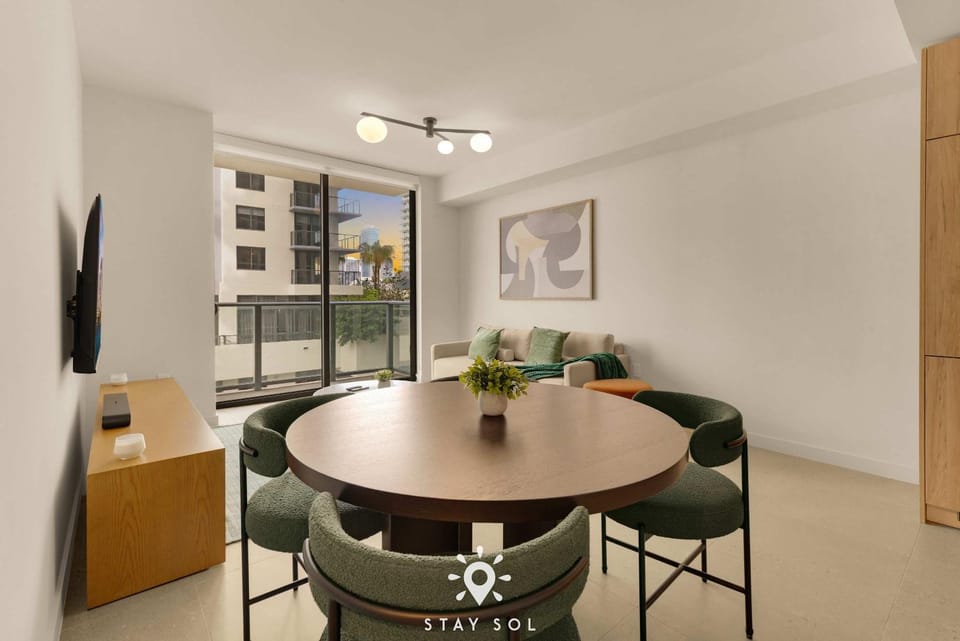 High Rise Haven with Pool Cowork & Spa in Miami Apartment in Miami