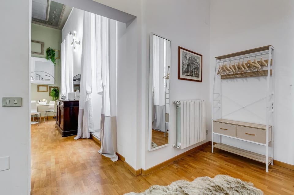 Trevi Fountain Cozy and Fabulous Apartment Apartment in Rome