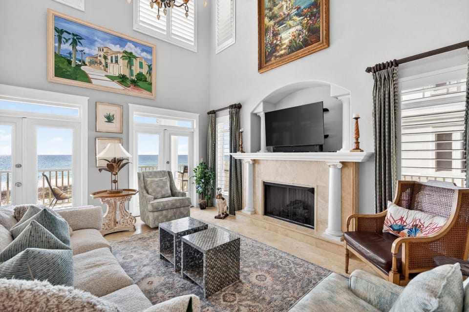 Villa Palazzo - Huge Gulf Front Home with Private Pool, Golf Cart & Luxury Amenities House in Destin