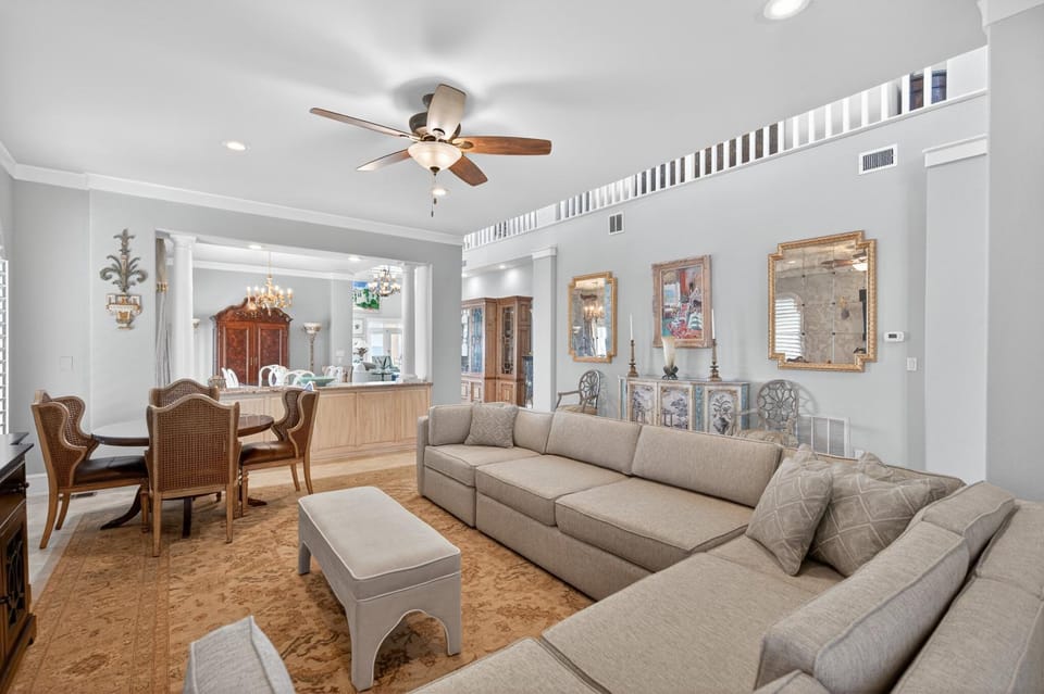 Villa Palazzo - Huge Gulf Front Home with Private Pool, Golf Cart & Luxury Amenities House in Destin