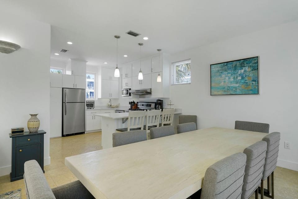 Wandering Palms - Miramar Beach Vacation Rental with Gulf Views, Private Pool & Large Outdoor Space House in Miramar Beach
