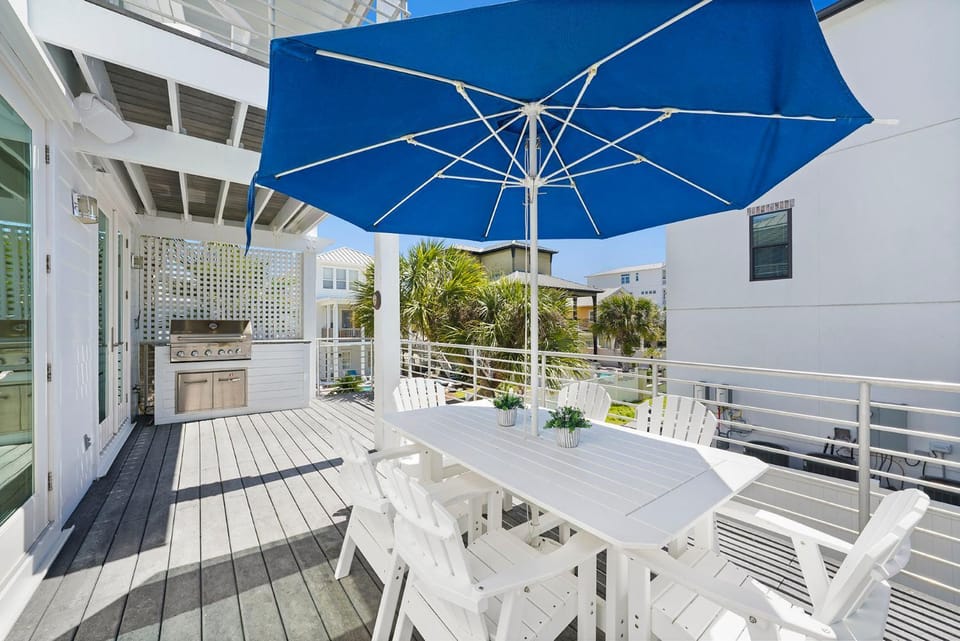 Wandering Palms - Miramar Beach Vacation Rental with Gulf Views, Private Pool & Large Outdoor Space House in Miramar Beach