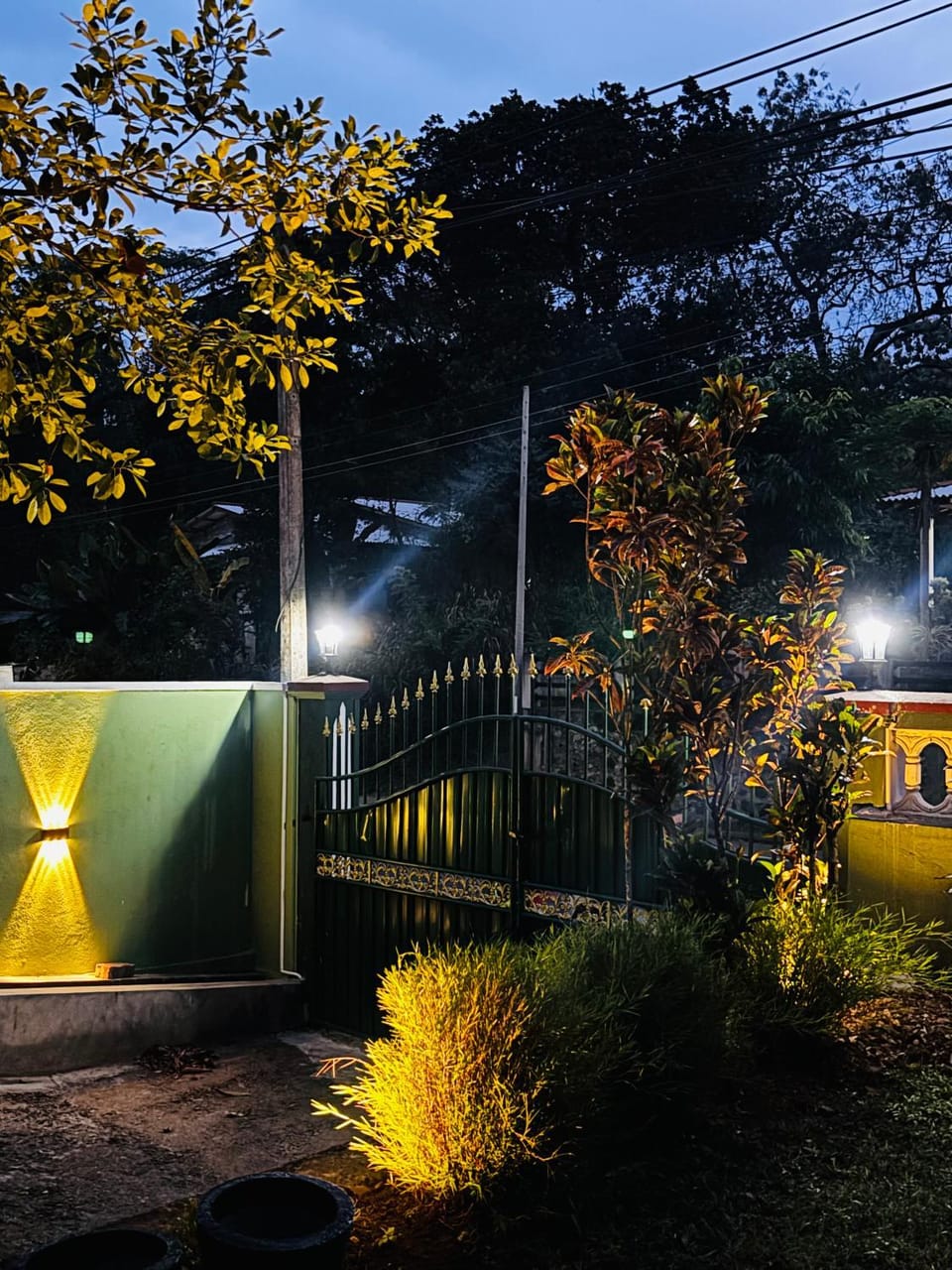 Luna Fortuna Villa Bed and Breakfast in Tangalle