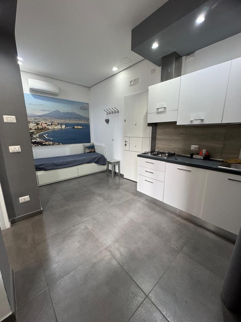 Kitchen or kitchenette, stove
