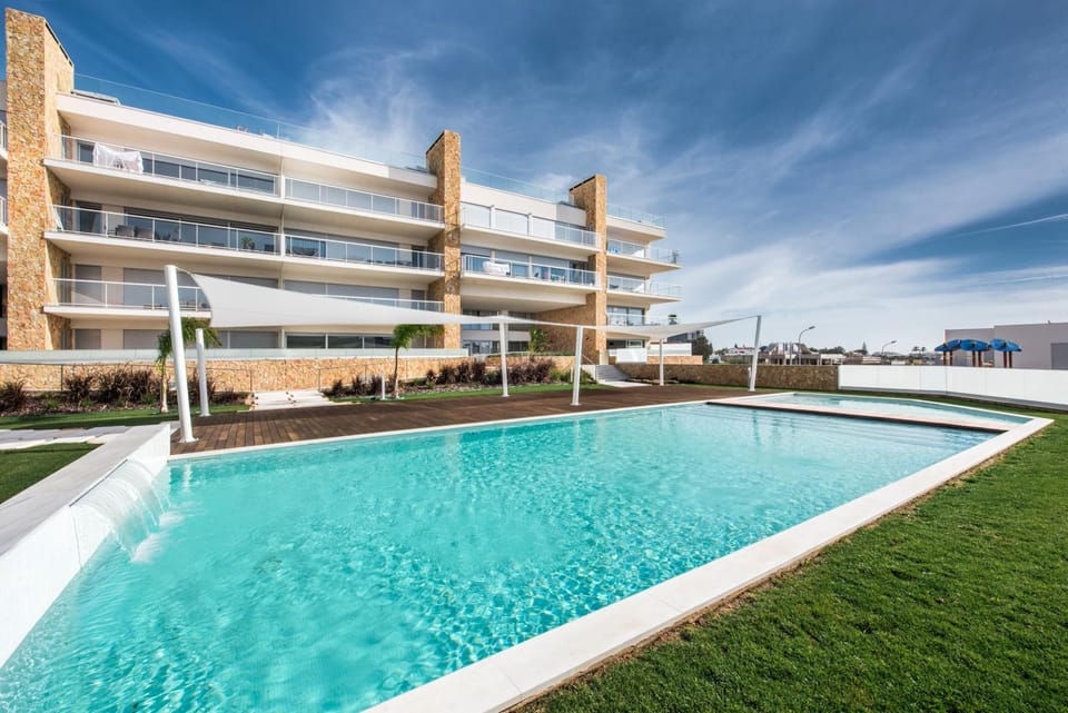Property building, Swimming pool