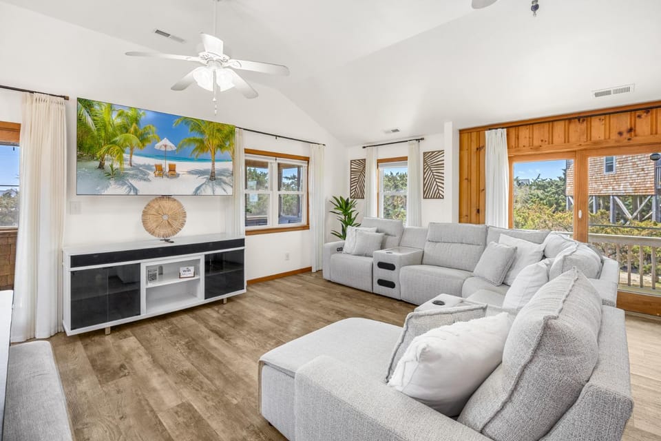 8055 - Down By The Dunes House in Rodanthe