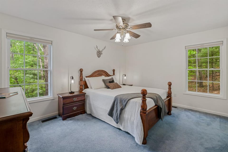 Bed, Bedroom