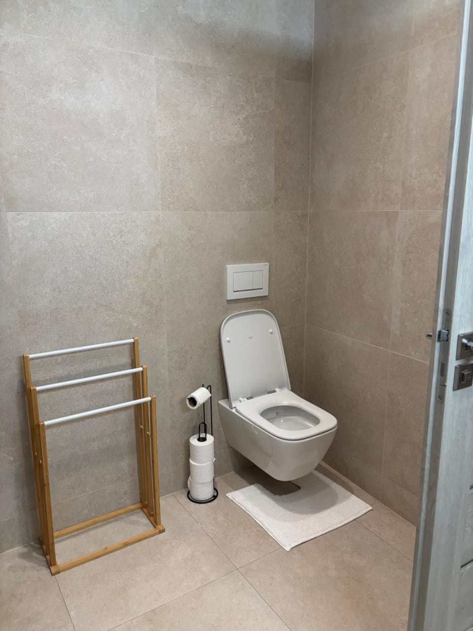 Toilet, Bathroom