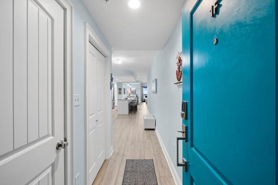 Club SeaLaVie- Family friendly community pool wifi Apartment in Mexico Beach