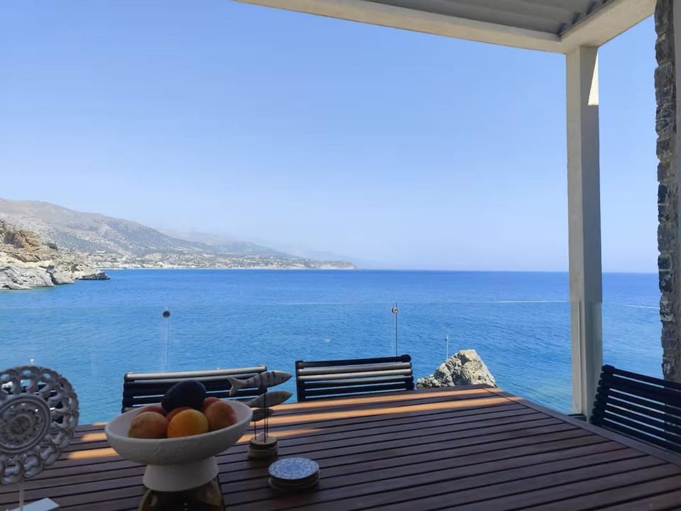 Maridaki Eunoia Blue Bay Suite House in Crete