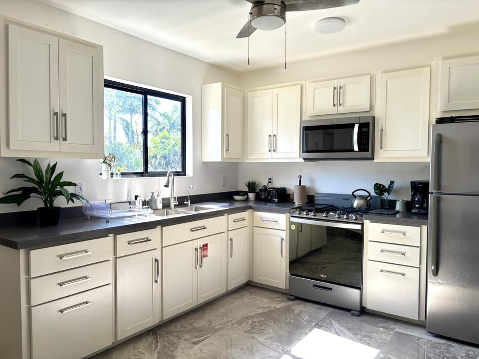 kitchen, kitchen
