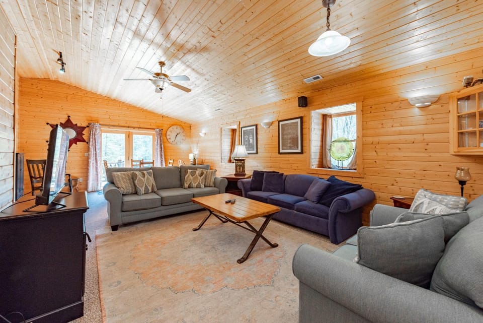 Viva Place House in Garrett County