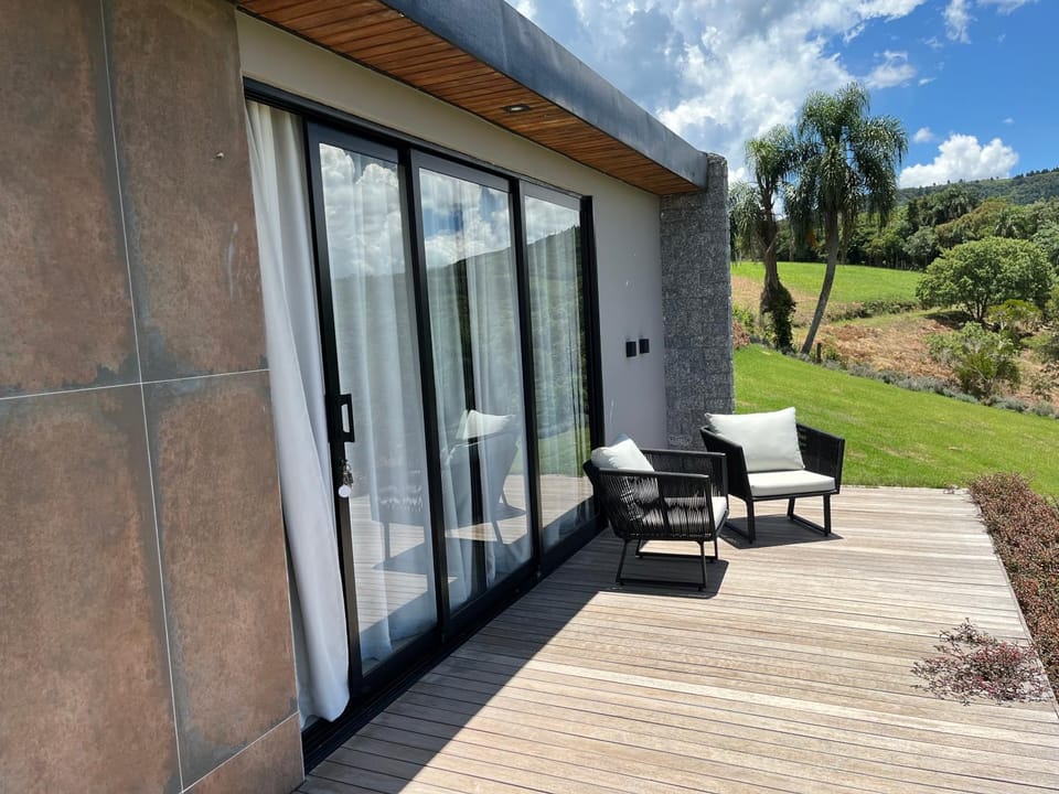 Le Chateau Lavande Nature lodge in State of Paraná