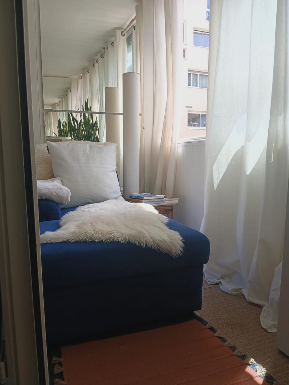 Lovely Studio 35 M2 in Pau city center - Bd des Pyrenées - private parking space Apartment in Pau