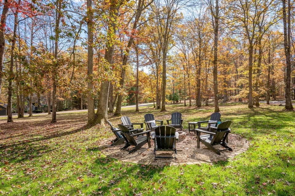 Tullamore House in Deep Creek Lake