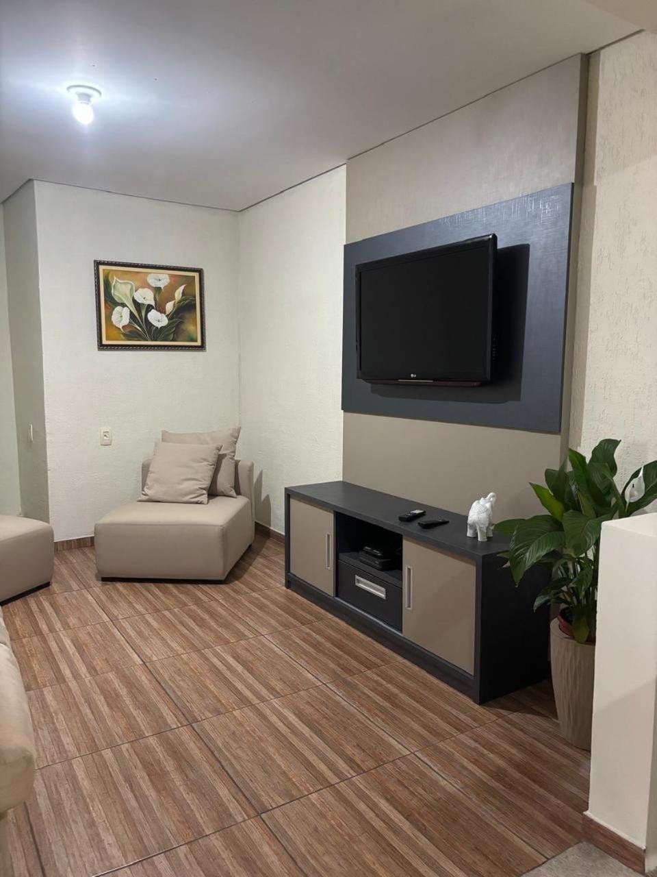 Casa no Roteiro do Vinho House in State of São Paulo
