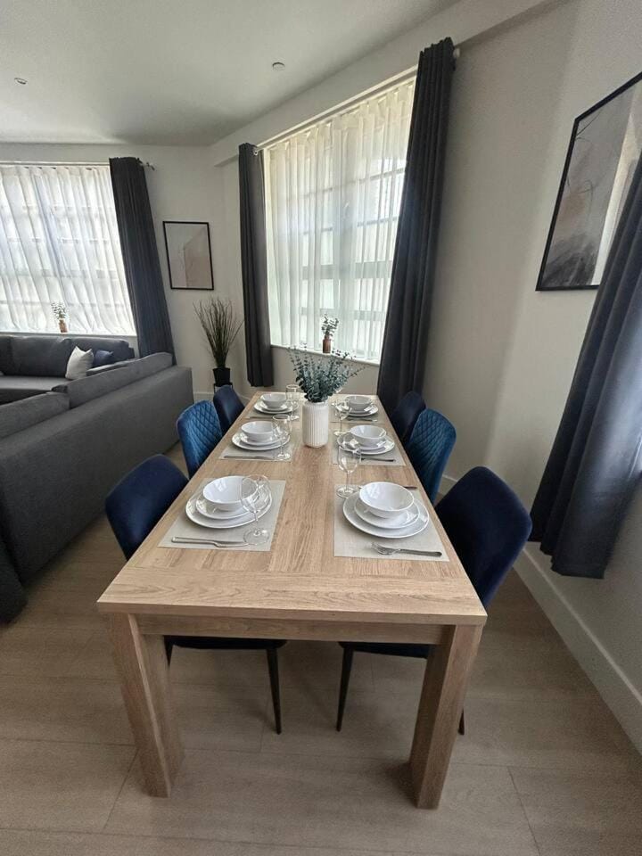 Stylish 1 BR | AC | Sleeps up to 6 | Marylebone Apartment in City of Westminster