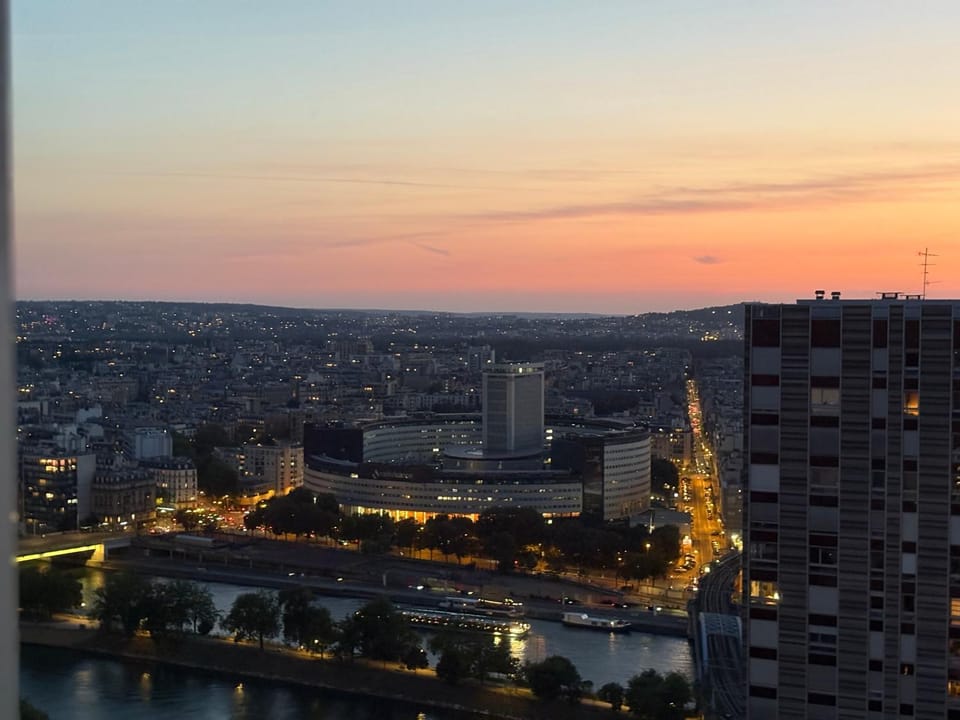 Appartement Tour Eiffel Piscine Apartment in Paris