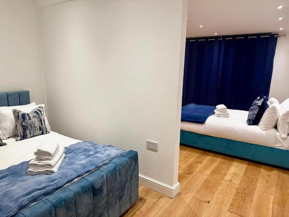 Camden Parkway London 72-74 Apartment in City of Westminster