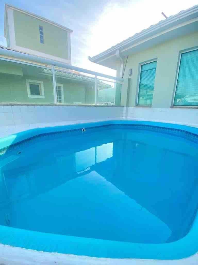 Casa com piscina a 400m da praia de Palmas House in Florianopolis