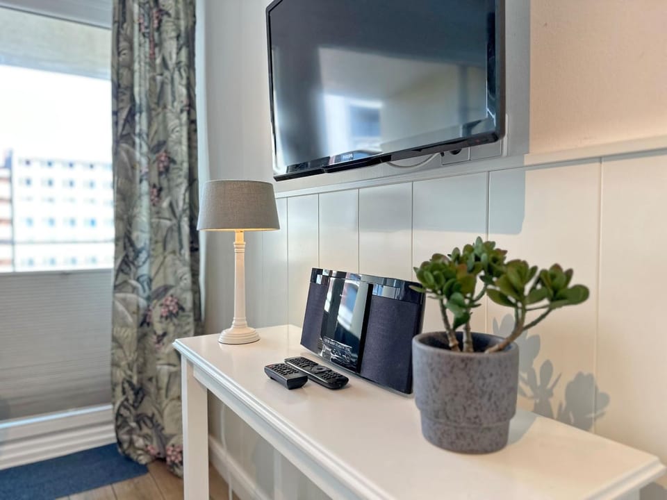 Metropol, Whg 1, Landseite 1OG Apartment in Westerland
