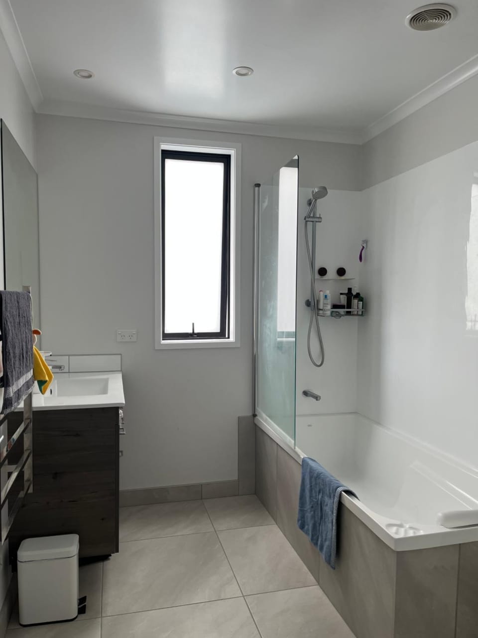 Warm Home in Hobsonville Vacation rental in Auckland