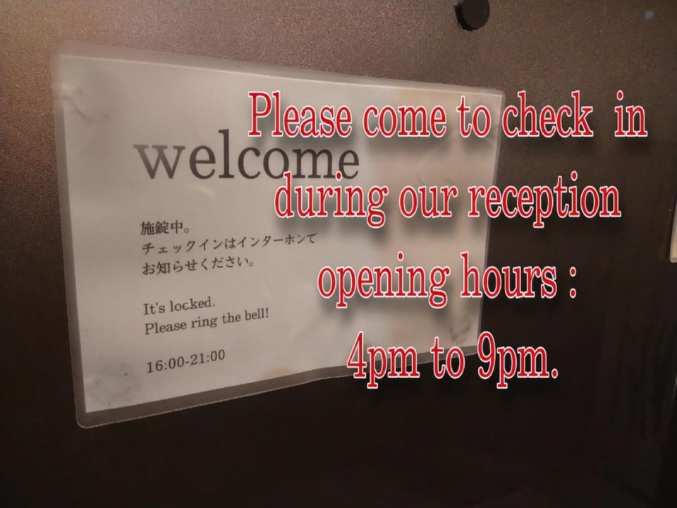 Cinnamon Guesthouse Dogo Bed and Breakfast in Japan