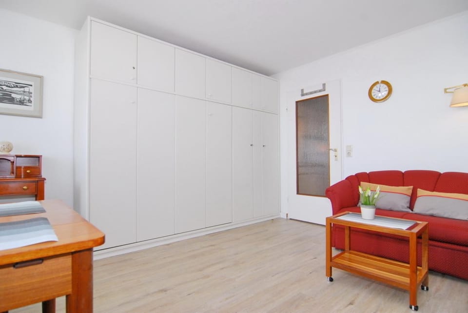 Metropol, Whg 301a, Landseite mit Inselblick 12OG Apartment in Westerland