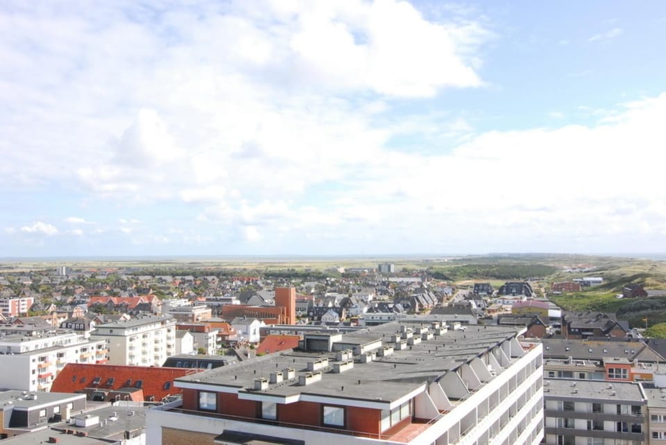 Metropol, Whg 301a, Landseite mit Inselblick 12OG Apartment in Westerland